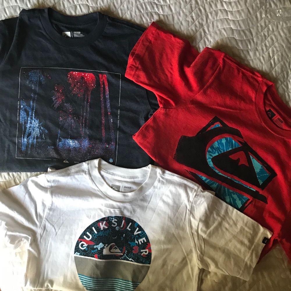 NWOT Youth Boys Quiksilver T-shirt